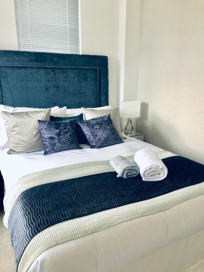 Snapos Luxury Serviced Apartment - Meridian House Bedford Exterior photo