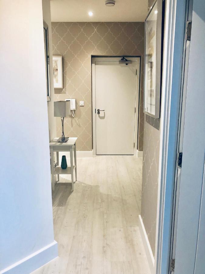Snapos Luxury Serviced Apartment - Meridian House Bedford Exterior photo