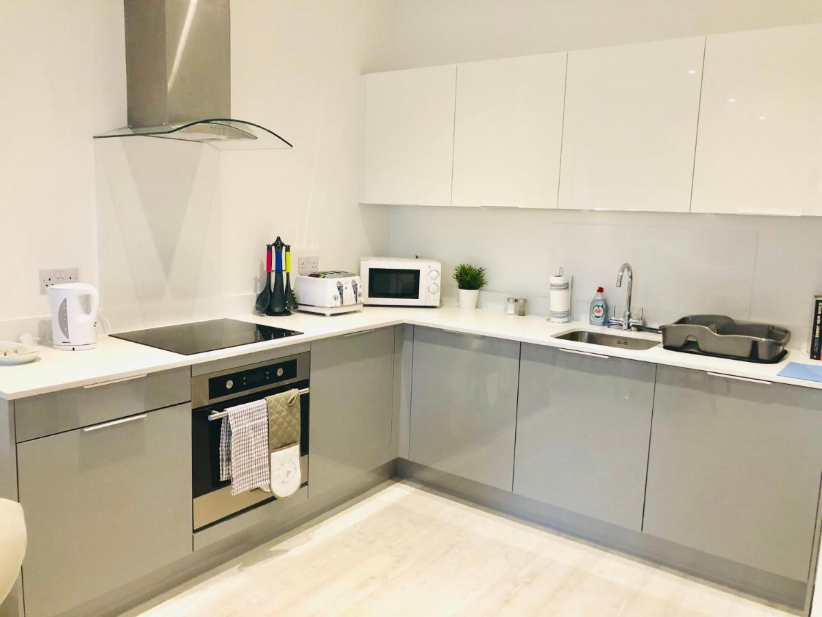 Snapos Luxury Serviced Apartment - Meridian House Bedford Exterior photo
